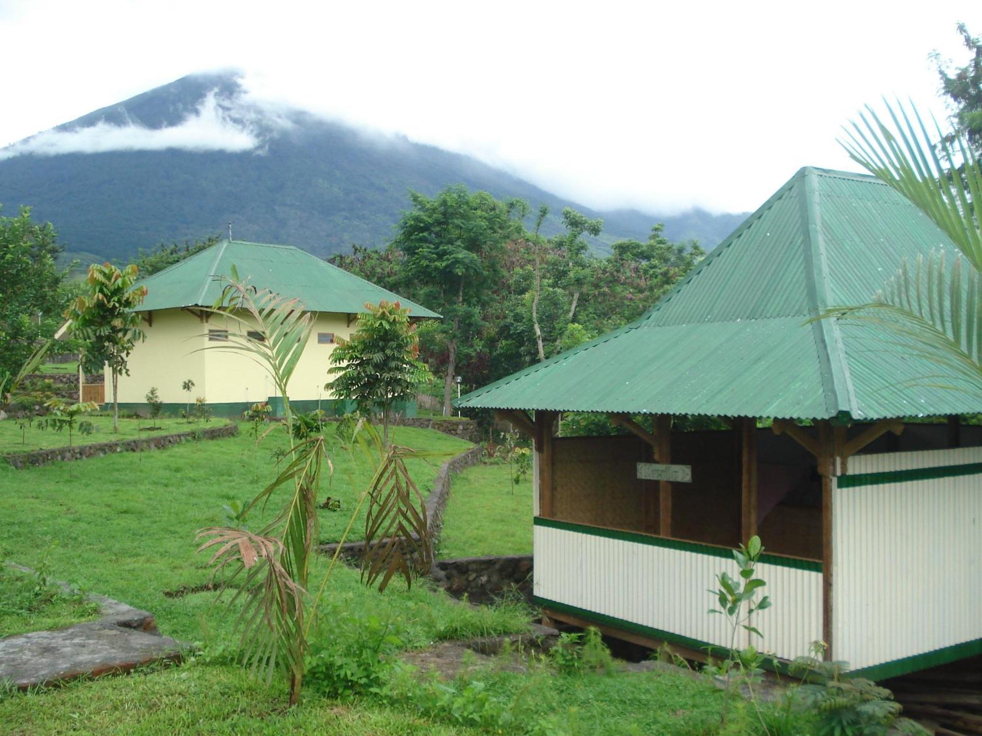 Lembah Rinjani Villa & Resto Syariah By Ecommerceloka Sembalunlawang Zimmer foto